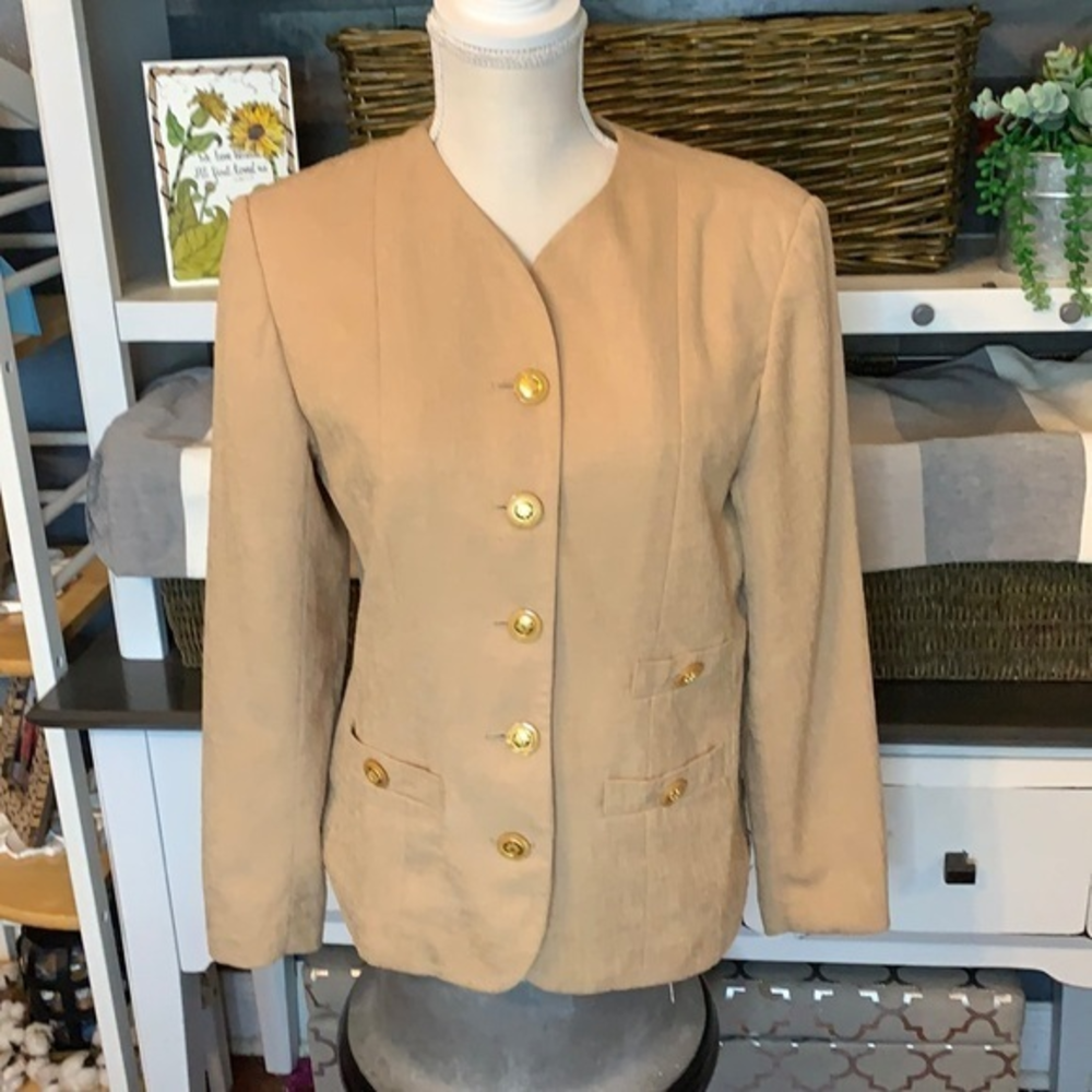 Patchington Tan Blazer Size 8‎